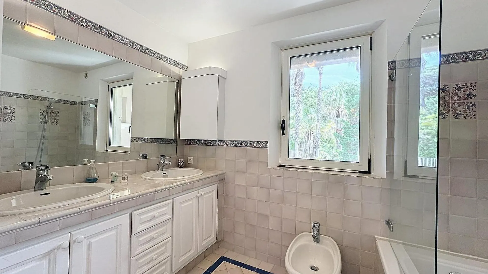 House 95M In A Quiet Area In Saint-Tropez Βίλα Σπίτι διακοπών